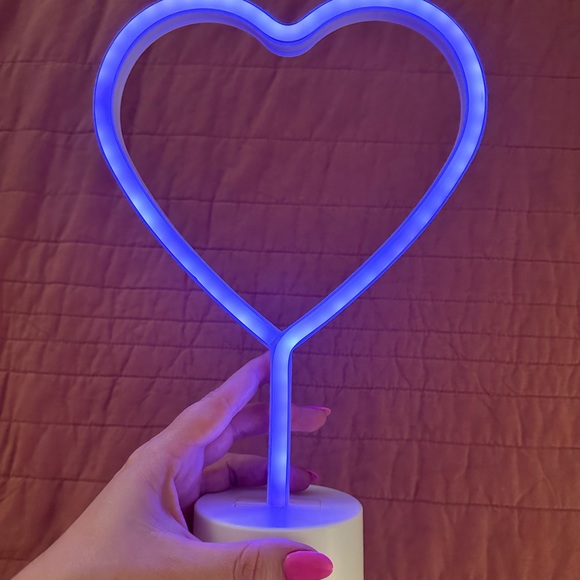 💜Desktop Neon Heart Sign💜 - Picture 4 of 4